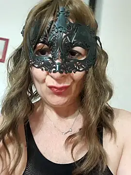 Viola8p online show from February 2025 10:32:02 AM