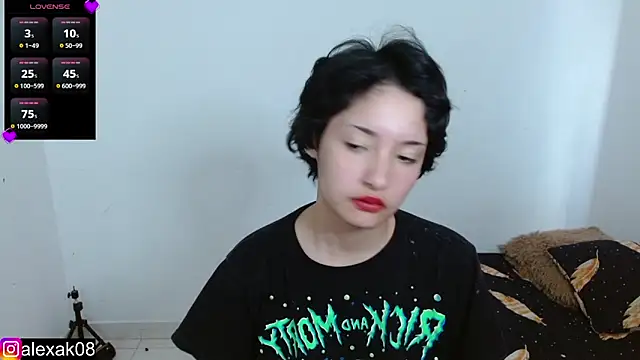 alexaa08 online show from December 2024 05:33:02 PM