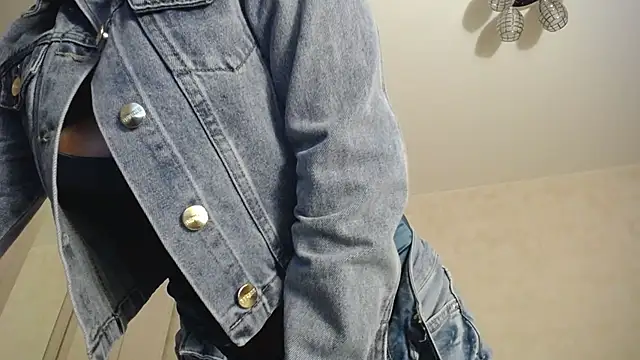 Devil Goddess online show from January 2025 10:49:02 PM