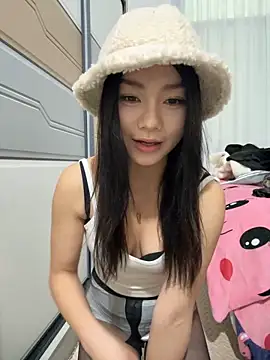 Snapshot of Asia-Melody chatting on February 2025 09:14:02 AM Asia-Melody online show from February 2025 09:14:02 AM