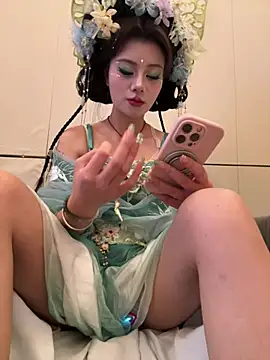 Snapshot of Asia-Melody chatting on March 2026 05:35:01 AM Asia-Melody online show from March 2026 05:35:01 AM