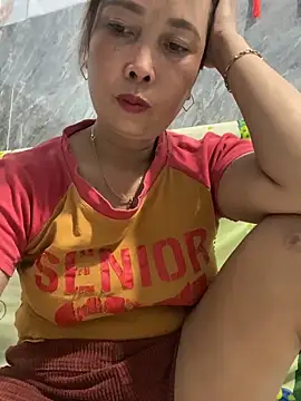 Linaannn online show from March 2026 05:45:02 AM