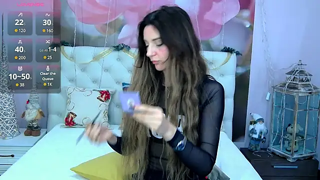 Snapshot of VioletUmi chatting on January 2025 08:36:01 AM VioletUmi online show from January 2025 08:36:01 AM