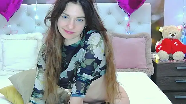 Snapshot of VioletUmi chatting on February 2025 02:50:02 PM VioletUmi online show from February 2025 02:50:02 PM