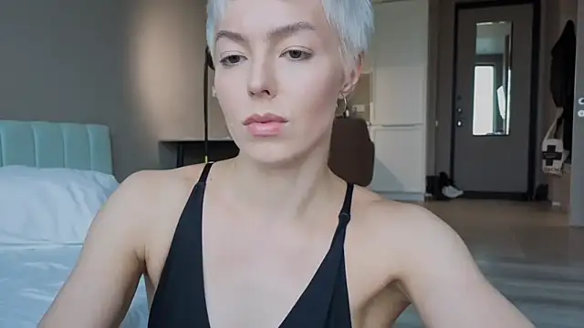 spiklencii online show from May 2026 03:43:01 PM