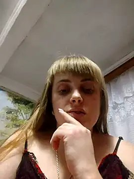 CoddessCrystal online show from November 2025 07:02:02 PM