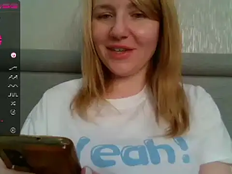 urbadkitty online show from January 2025 10:18:02 AM