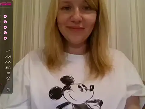 urbadkitty online show from February 2025 03:03:02 PM