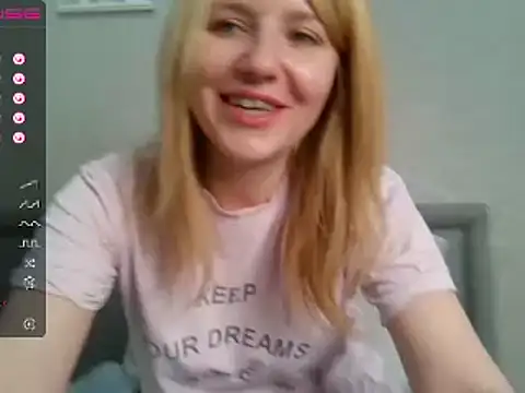 urbadkitty online show from March 2025 11:17:01 AM