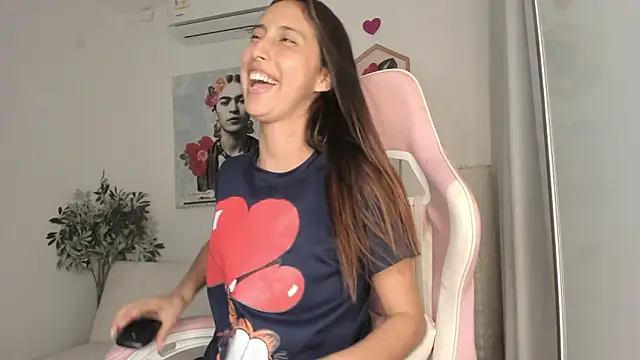 aleja rythm online show from February 2025 11:03:01 PM