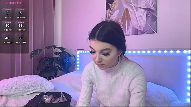 Veronica leal online show from December 2025 10:52:02 AM