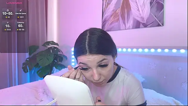 Veronica leal online show from April 2026 07:44:01 AM