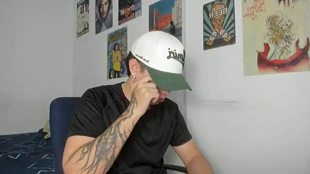 Snapshot of nathan_x1 chatting on November 2025 08:19:02 PM nathan x1 online show from November 2025 08:19:02 PM