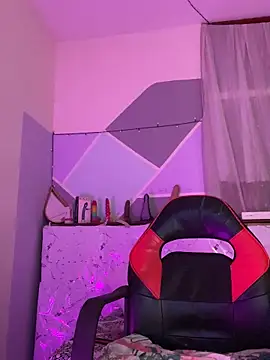 Lina10 online show from November 2025 09:04:01 PM