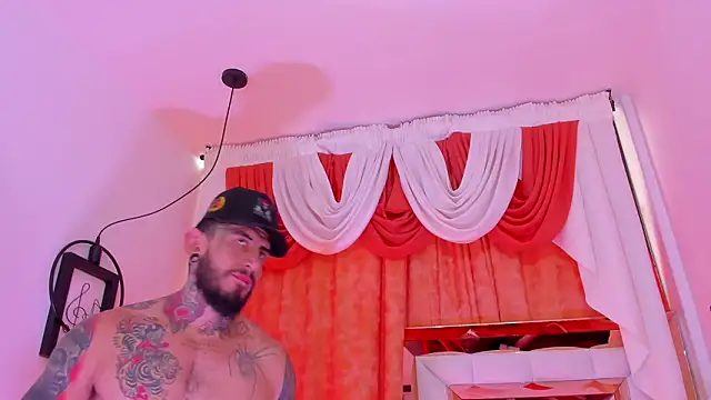 dilan scootk  online show from March 2026 06:47:01 PM