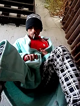 slimmydaddy69 online show from April 2026 06:25:02 AM