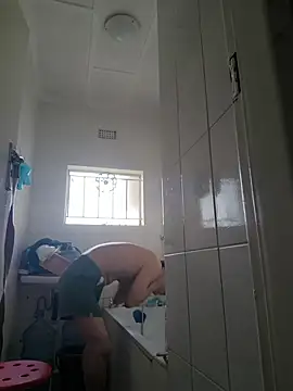 kisstoyousoon2024 online show from December 2025 05:14:02 AM