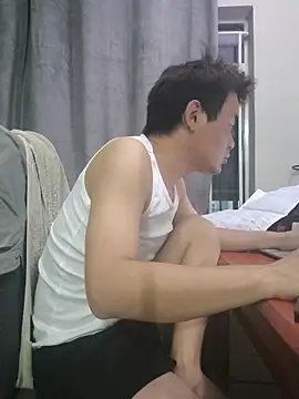 kisstoyousoon2024 online show from January 2026 06:43:02 PM