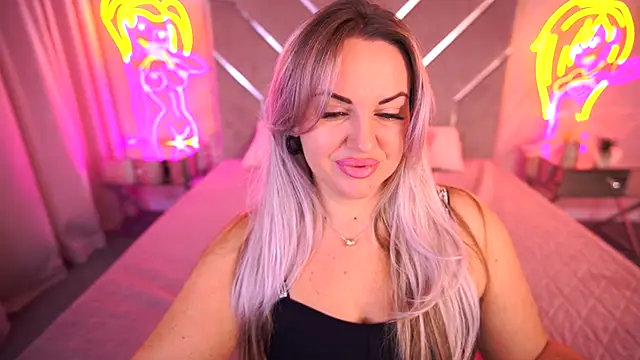 KiraCandyS online show from November 2025 12:21:02 AM