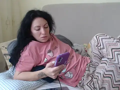 Emmatoo online show from February 2026 07:39:02 AM