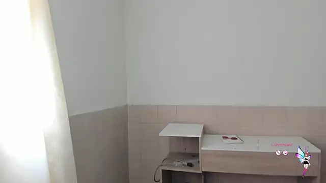 Snapshot of linnie_ chatting on September 2025 06:18:02 PM linnie  online show from September 2025 06:18:02 PM