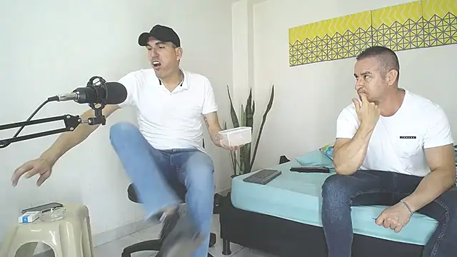 jayydenandjacob online show from February 2025 07:13:01 PM