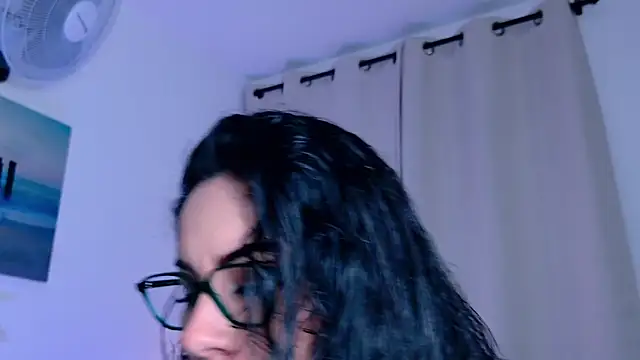 Snapshot of Pamela_Rosal chatting on May 2026 01:38:01 PM Pamela Rosal online show from May 2026 01:38:01 PM