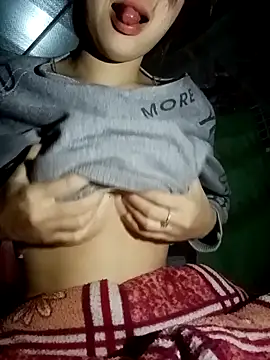 Snapshot of ltysl chatting on January 2025 03:03:01 PM ltysl online show from January 2025 03:03:01 PM