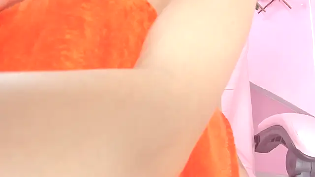 Snapshot of meribeth303av chatting on March 2025 01:55:02 AM meribeth303av online show from March 2025 01:55:02 AM