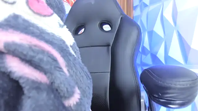 meribeth303av online show from February 2026 11:26:01 PM