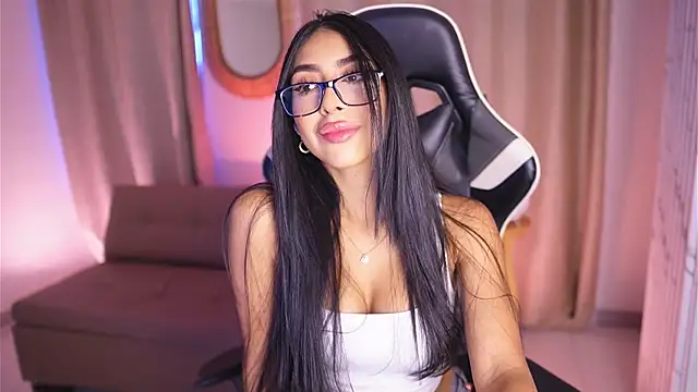 Snapshot of Sara_albrecht chatting on January 2025 12:45:02 PM Sara albrecht online show from January 2025 12:45:02 PM