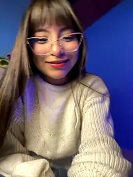 Snapshot of Lily_candy_X chatting on September 2025 05:40:01 AM Lily candy X online show from September 2025 05:40:01 AM