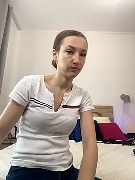 KateRedgar online show from October 2025 08:46:02 AM