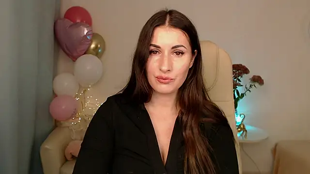 MaryMalory11 online show from October 2025 04:40:01 PM