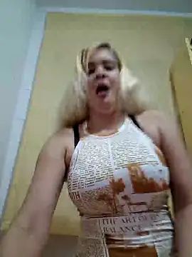 lamorbosa37 online show from December 2024 04:04:02 PM