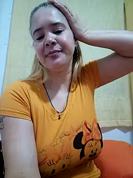 lamorbosa37 online show from February 2025 05:09:01 PM