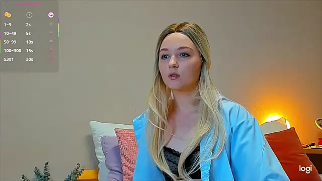 Snapshot of Agatha_weiss chatting on December 2025 04:56:01 PM Agatha weiss online show from December 2025 04:56:01 PM