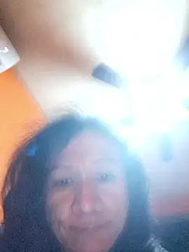 miicheele32 online show from October 2025 09:06:02 AM