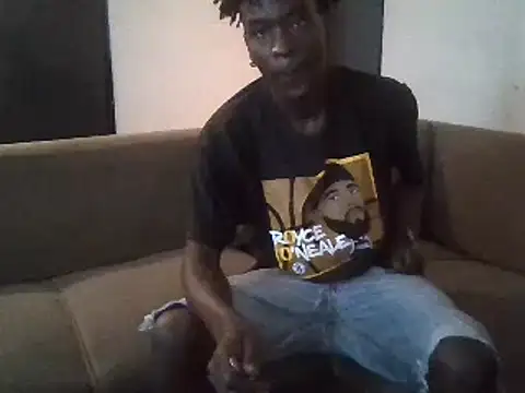 Snapshot of SmallGoodNutts chatting on February 2025 07:40:02 AM SmallGoodNutts online show from February 2025 07:40:02 AM