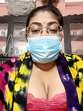 Snapshot of LAVERNIYA_ chatting on January 2025 07:13:02 PM LAVERNIYA  online show from January 2025 07:13:02 PM