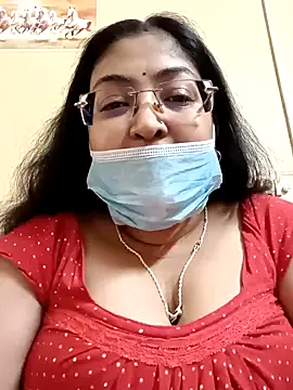 Snapshot of LAVERNIYA_ chatting on January 2025 07:56:01 AM LAVERNIYA  online show from January 2025 07:56:01 AM