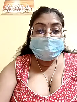 Snapshot of LAVERNIYA_ chatting on February 2025 12:16:02 PM LAVERNIYA  online show from February 2025 12:16:02 PM