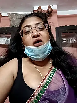 Snapshot of LAVERNIYA_ chatting on March 2025 06:51:01 PM LAVERNIYA  online show from March 2025 06:51:01 PM