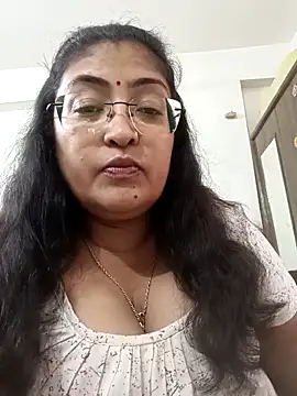 Snapshot of LAVERNIYA_ chatting on October 2025 10:05:02 AM LAVERNIYA  online show from October 2025 10:05:02 AM