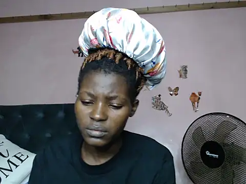 TrishaKalid online show from March 2025 06:21:02 PM