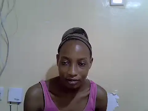 Snapshot of Iam_Rona chatting on December 2024 08:33:02 AM Iam Rona online show from December 2024 08:33:02 AM