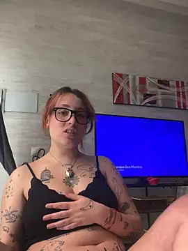 Hawitxui online show from February 2026 10:03:02 AM