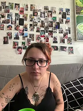 Hawitxui online show from March 2026 10:37:02 AM