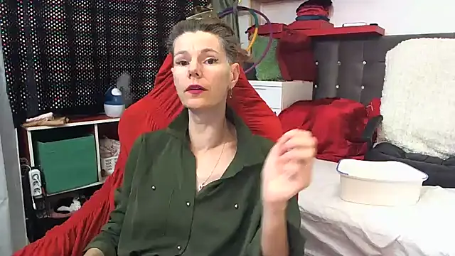 Snapshot of kellyterapy chatting on February 2025 06:03:01 PM kellyterapy online show from February 2025 06:03:01 PM