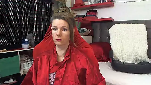 Snapshot of kellyterapy chatting on February 2025 10:37:01 PM kellyterapy online show from February 2025 10:37:01 PM